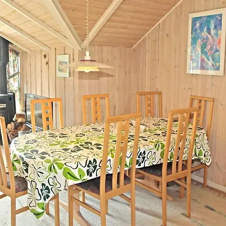 Holiday Birkevej E- 425 *